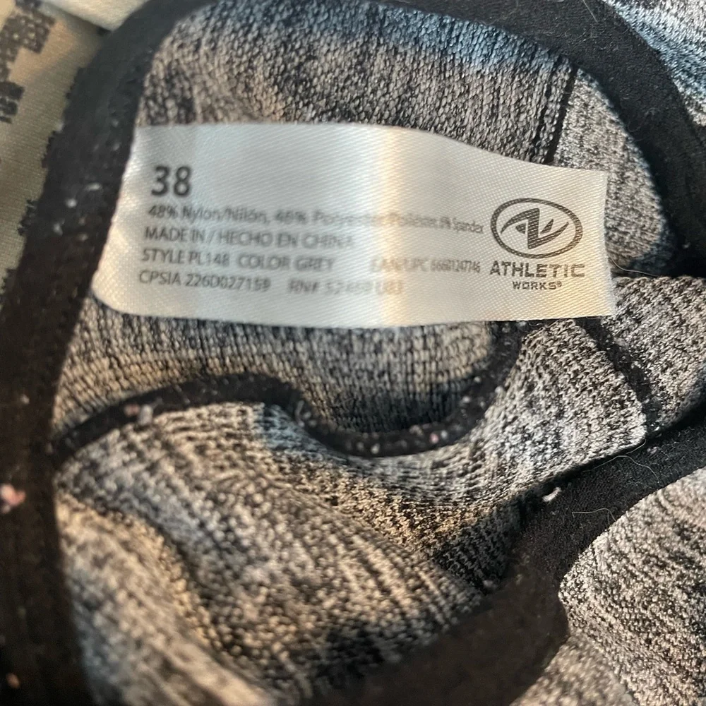 Bundle of three sports bras - Picture 2 of 4